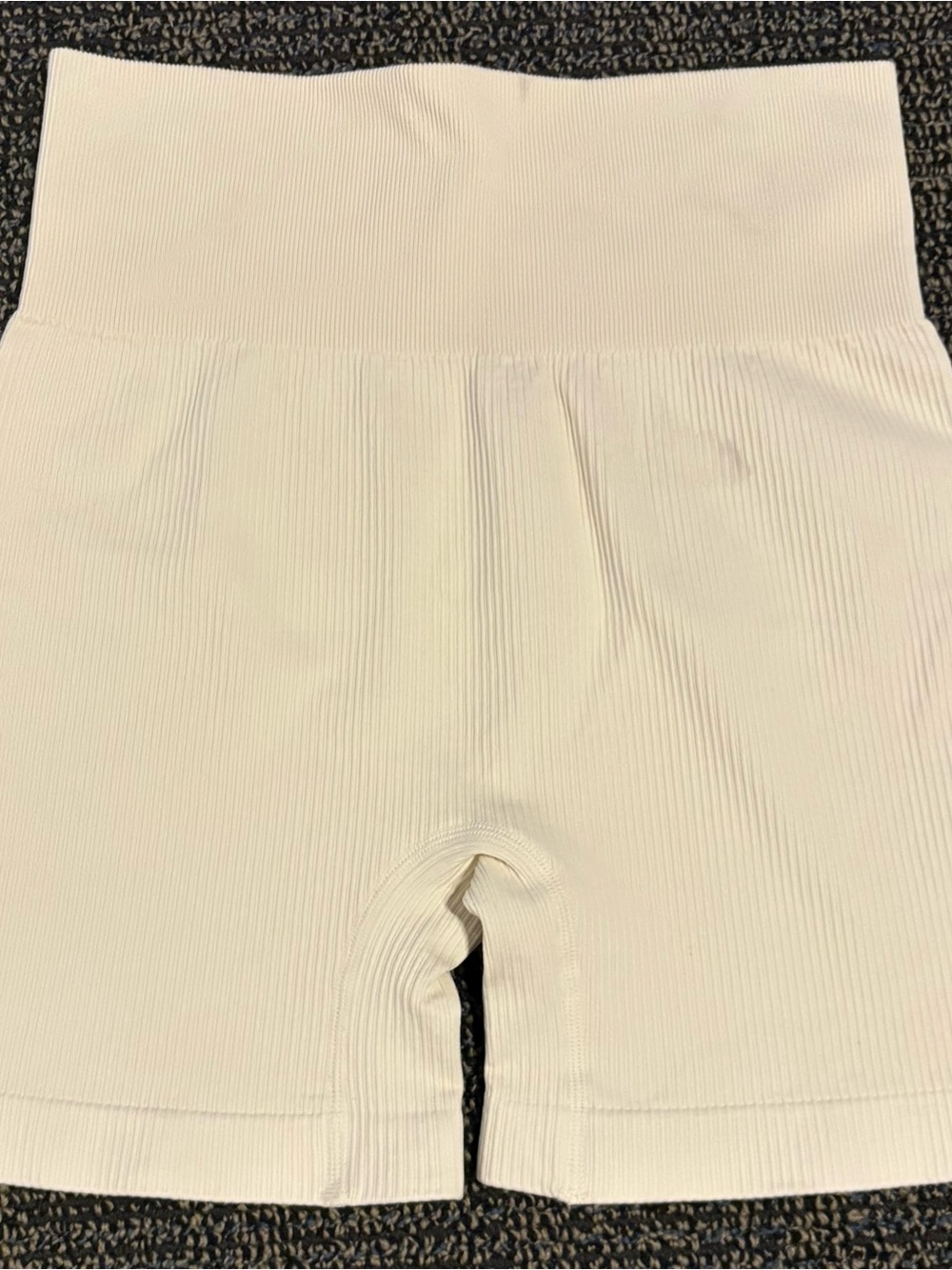 Ribbed High-Waist Athletic Bike Shorts in Cream